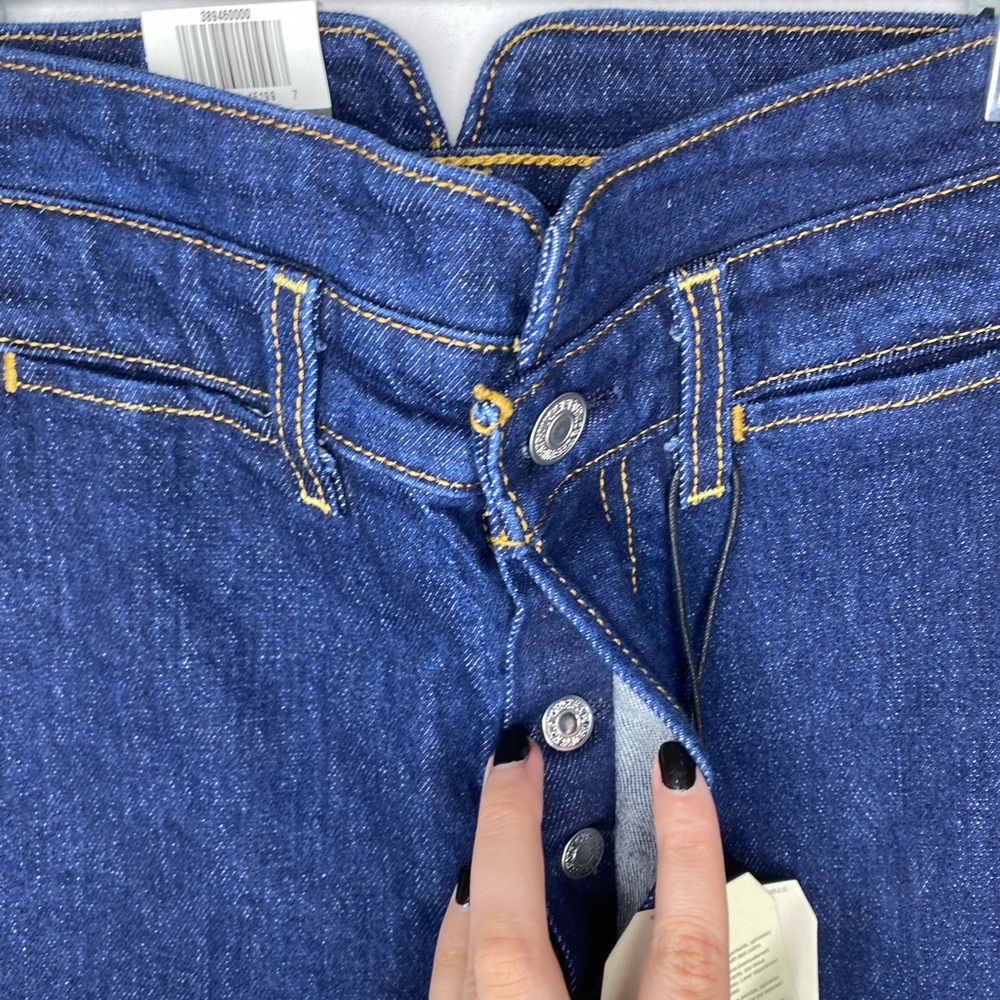 Levi’s Premium Ribcage Ankle Straight - Picture 7 of 9